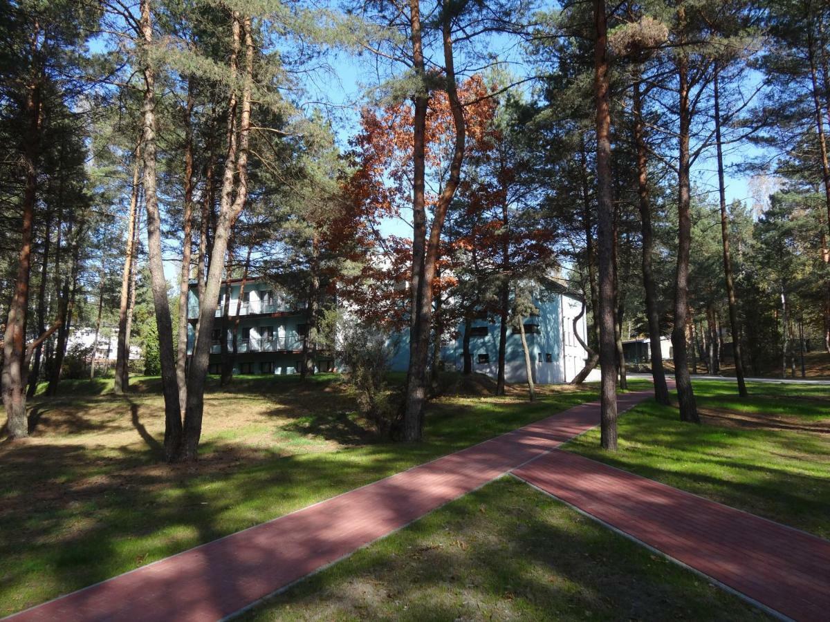 Dom Turysty "Tramp" Hotel Bukowno Bagian luar foto